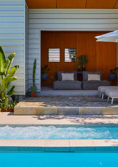 saftey-first-ensuring-your-fibreglass-pool-is-family-freindly-blogiamge2-m